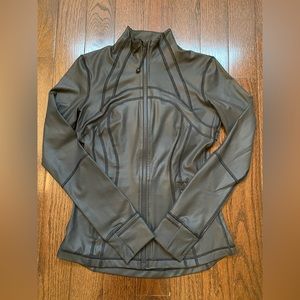Lululemon Define Shine jacket size 6